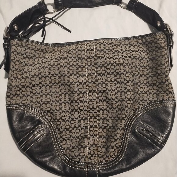 Coach handbag - Picture 1 of 3
